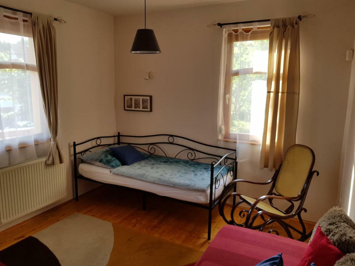 Mediterran Apartman Pécs Exterior foto